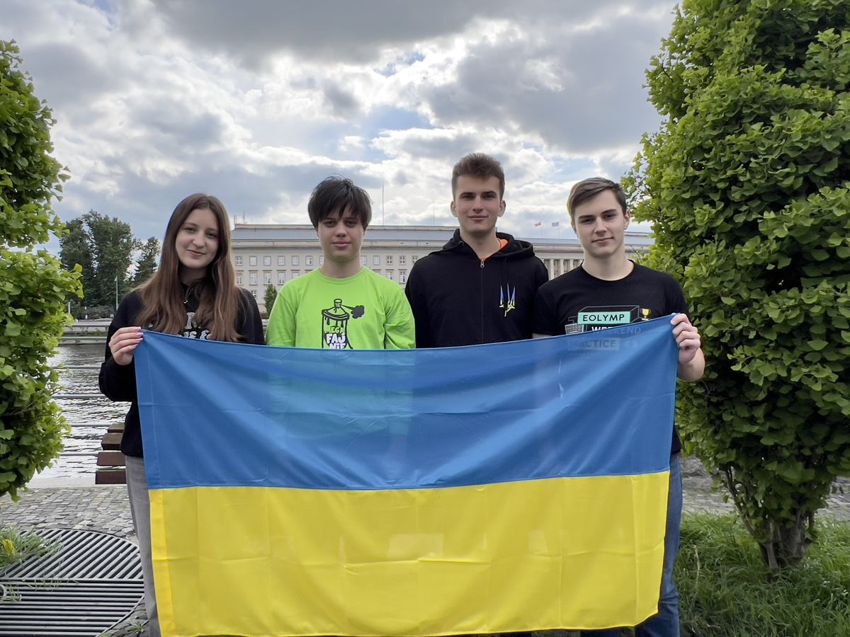 From left to right: Daria Perekopska, Roman Melamud, Illia Shevchenko, Vladyslav Khalin.