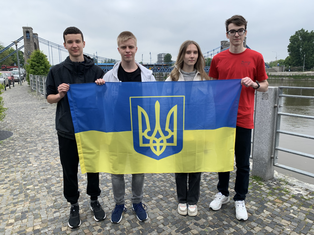 From left to right: Ihnat Zharikhin, Denys Tereshchenko, Alisa Potomkina, Andrii Smutchak