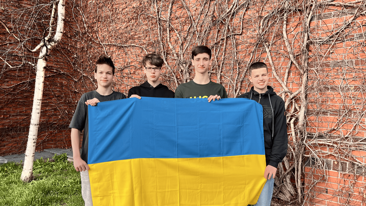 From left to right: Oleksii Syvak, Leonid Tuz, Artem Dzhavakhishvili, Oleksandr Chernysh.