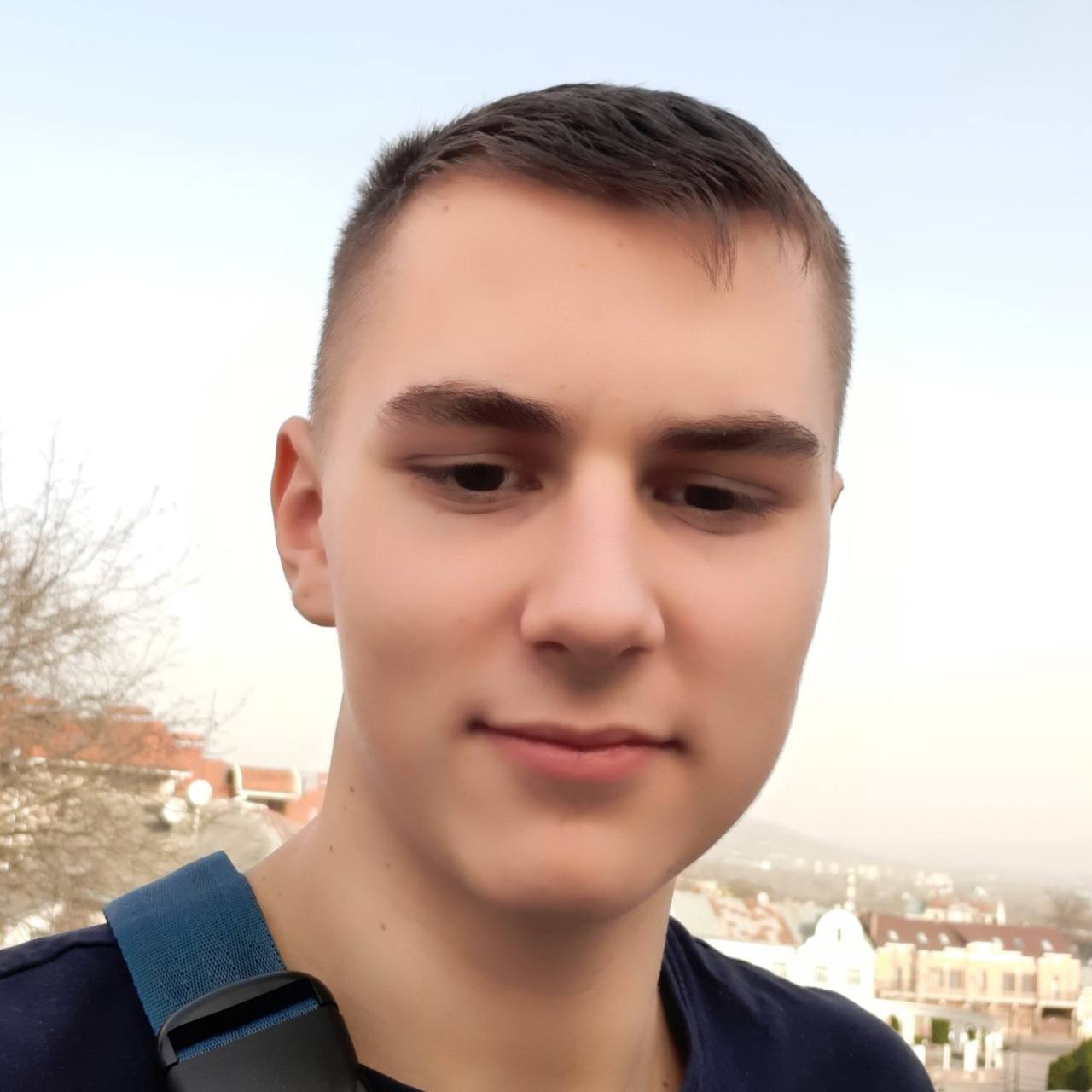 no_photo.PNG